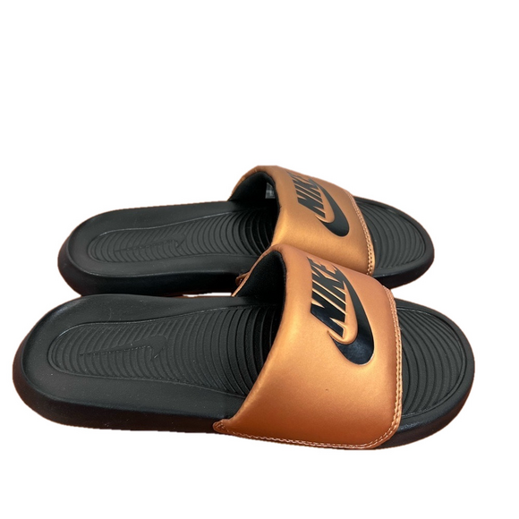 Nike Victori One Metallic Copper Women's Slide Size 8 #B34108 - Picture 1 of 6